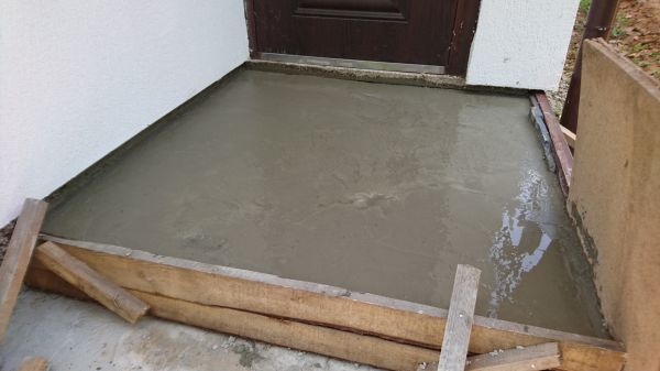 Cost of Entryway Concrete Repair in Rapid City
